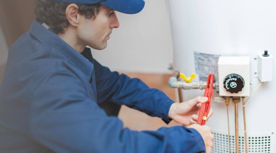 Professional water heater repair in Chestnutridge, MO